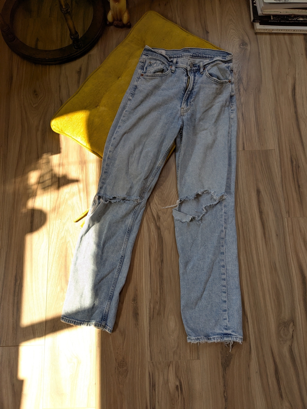 Gap 90's Distressed Jeans
